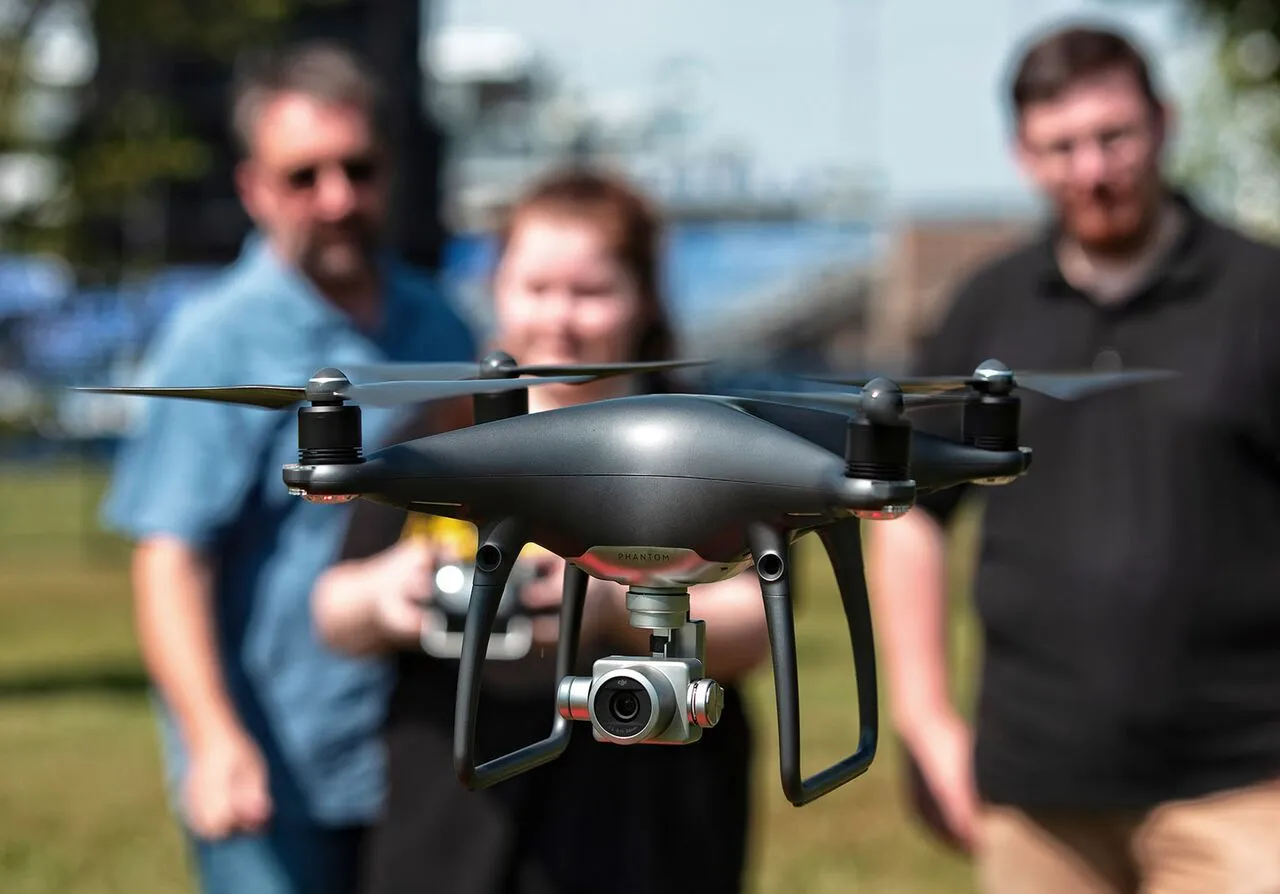 In David Stephenson's drone journalism class students are learning to use new technology for news gathering purposes.