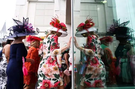 Kentucky Derby guests make their way through crowds on Saturday, May 6, 2023, at Churchill Downs in Louisville. With points from both Cutrer and Towle’s wins, UK placed 10th overall in the intercollegiate photojournalism contest. Photo by Abby Cutrer.